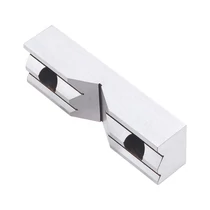 Prizmás pofa AMC409R